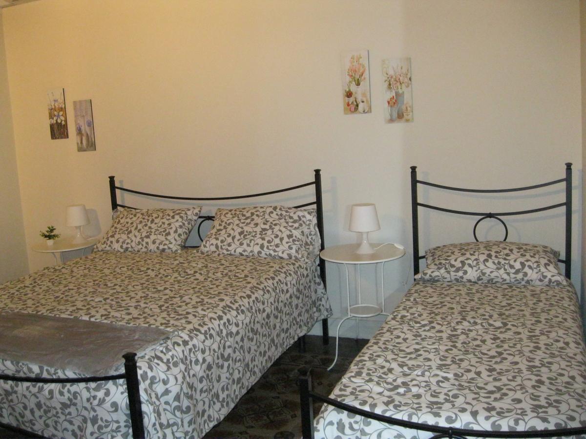Bed and Breakfast i 2 puttini Aeroporto di Catania Fontana Rossa Esterno foto