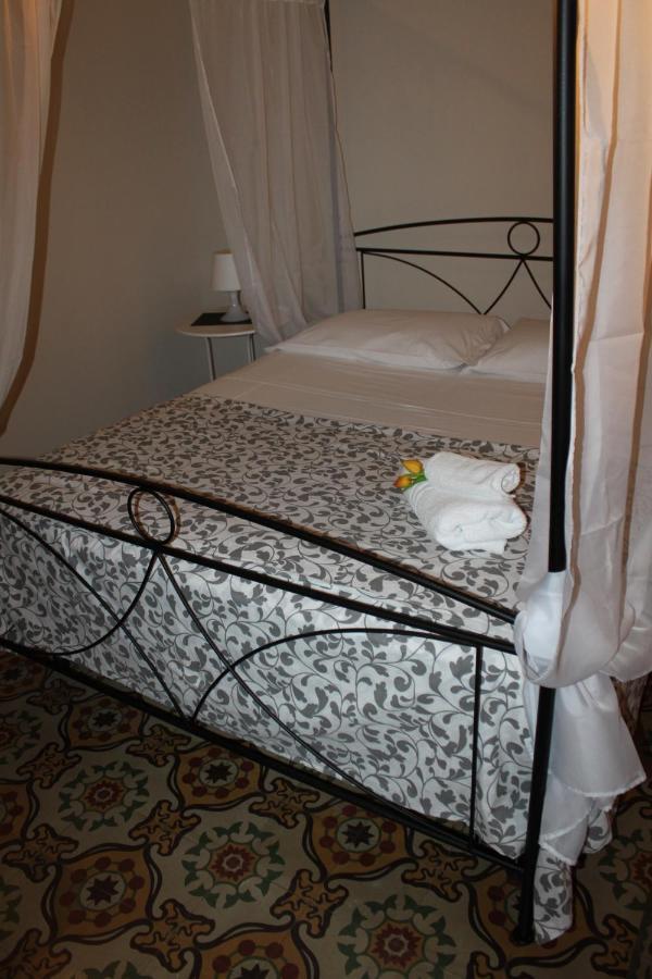 Bed and Breakfast i 2 puttini Aeroporto di Catania Fontana Rossa Esterno foto