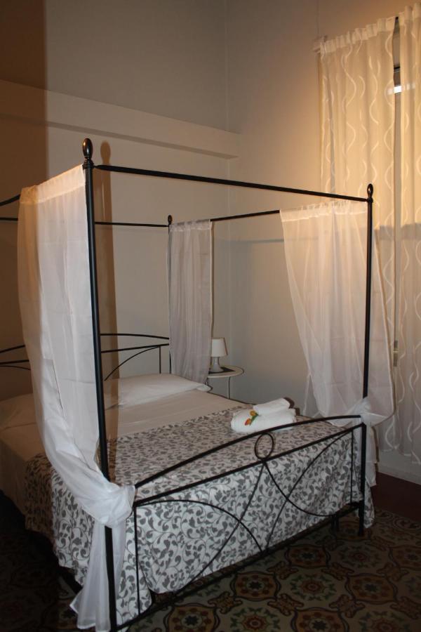 Bed and Breakfast i 2 puttini Aeroporto di Catania Fontana Rossa Esterno foto