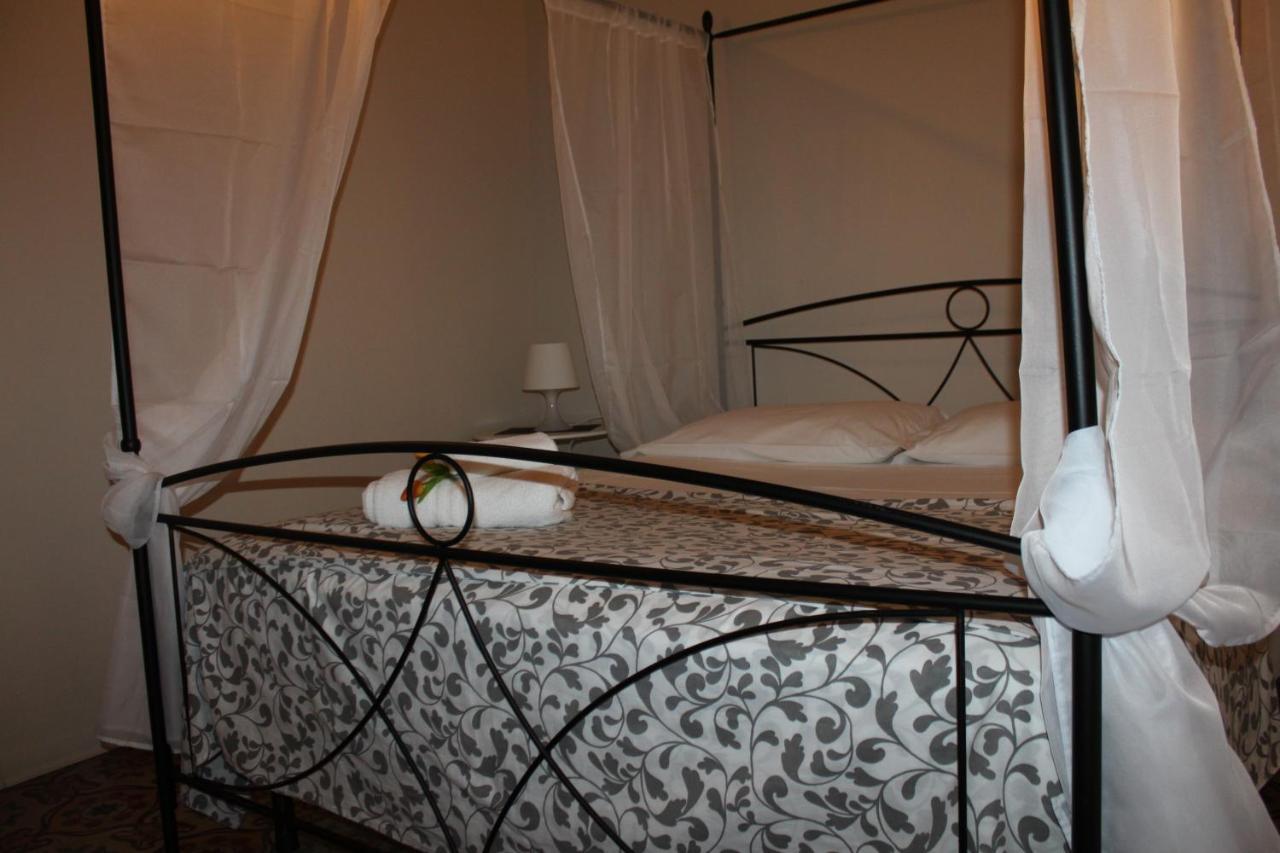Bed and Breakfast i 2 puttini Aeroporto di Catania Fontana Rossa Esterno foto
