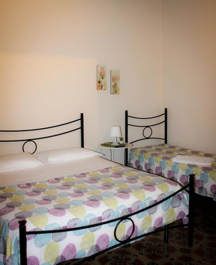 Bed and Breakfast i 2 puttini Aeroporto di Catania Fontana Rossa Esterno foto