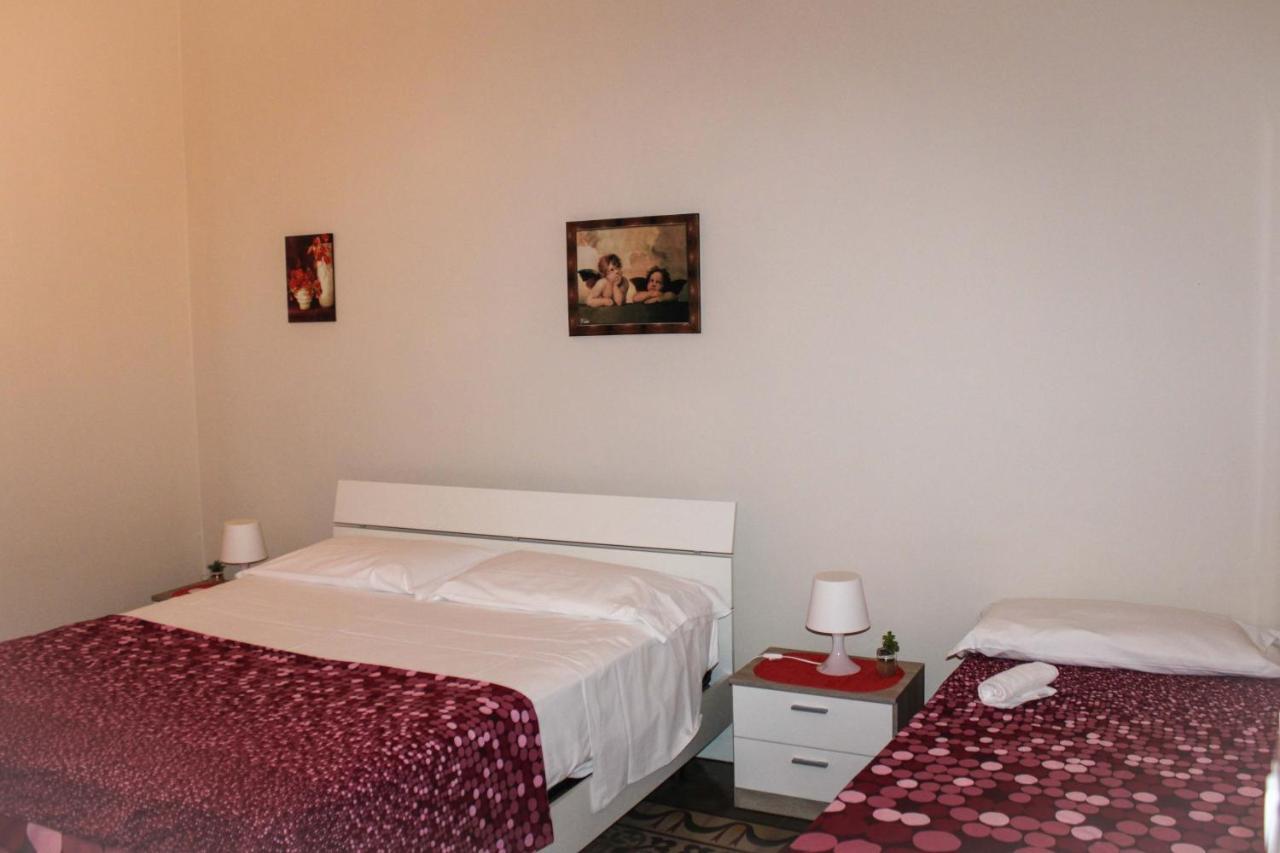 Bed and Breakfast i 2 puttini Aeroporto di Catania Fontana Rossa Esterno foto